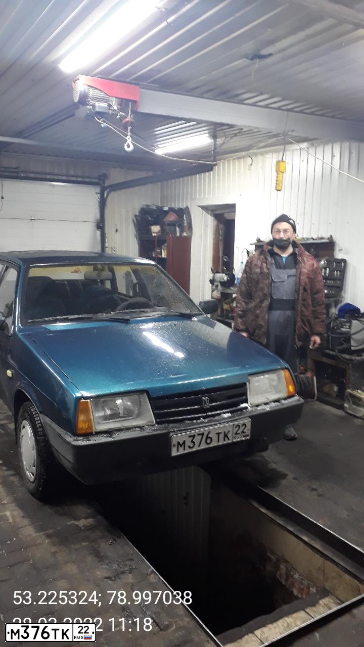 Фото автомобиля LADA 21099, 1995 — госномер В343УН122
