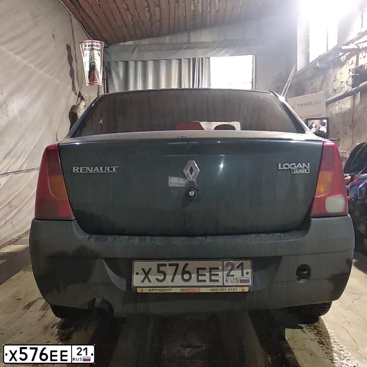Фото автомобиля RENAULT LOGAN, 2008 — госномер Х576ЕЕ21. Цвет: ТЕМНО-СЕРЫЙ