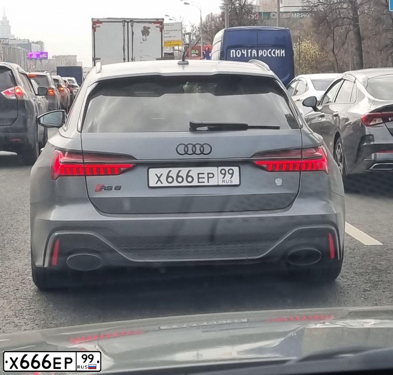 Фото автомобиля LADA 2106, 1999 — госномер Х666ЕР99. Цвет: ЗЕЛЕНЫЙ