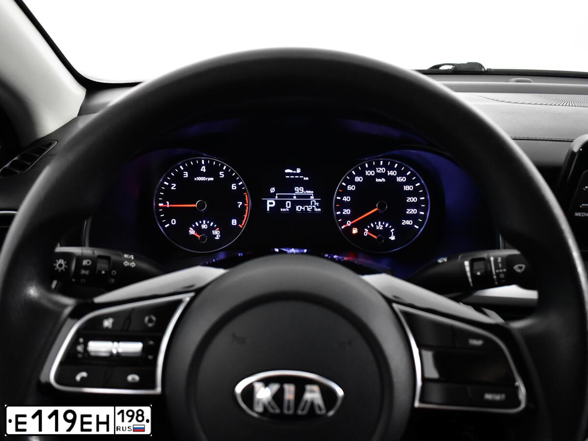 Фото автомобиля KIA CERATO, 2019 — госномер Х686ВР198. Цвет: ЧЕРНЫЙ
