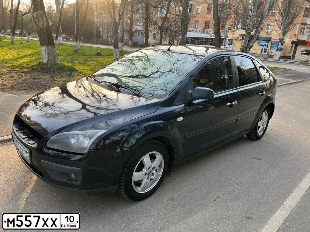 Фото автомобиля FORD FOCUS, 2007 — госномер Н163АВ185. Цвет: Темно-синий