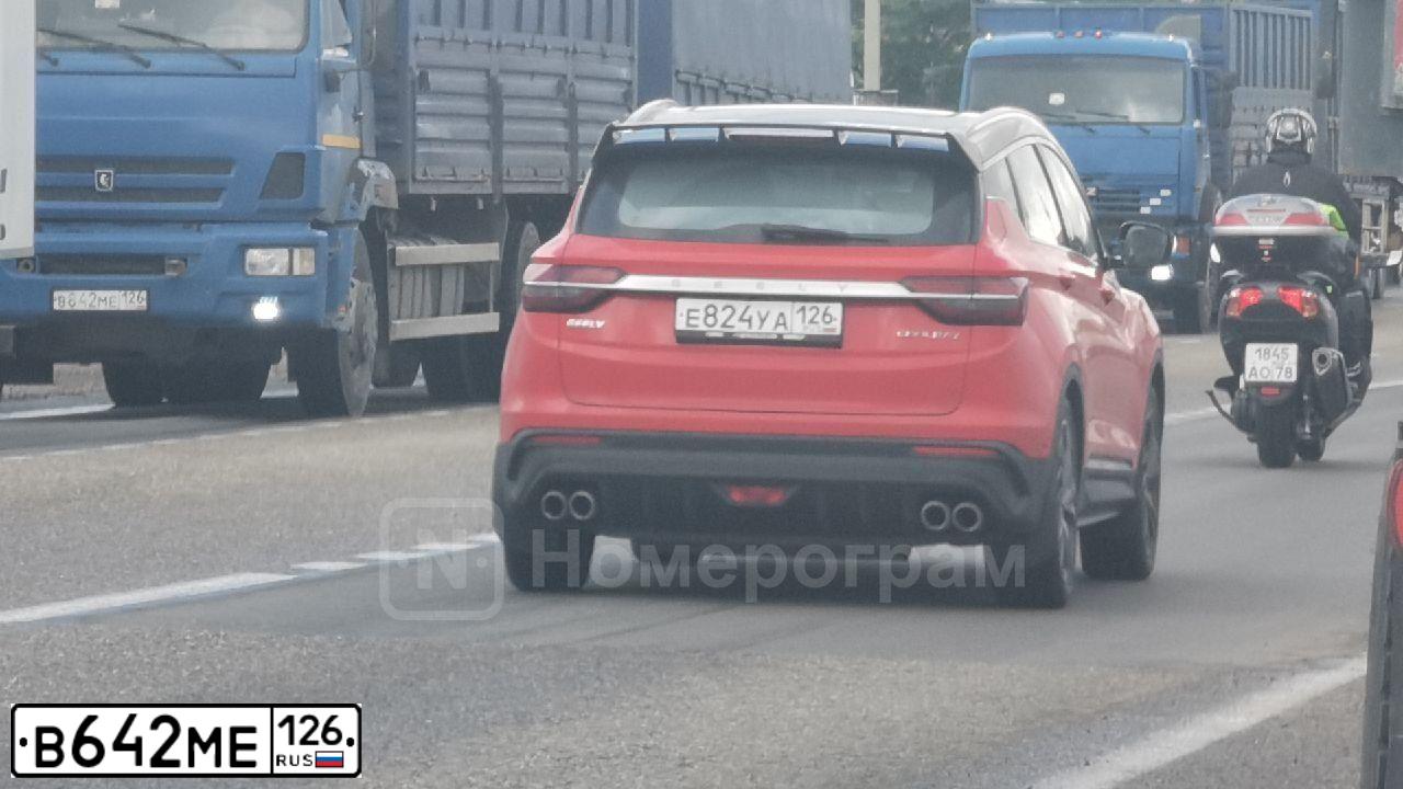 Фото автомобиля HYUNDAI SOLARIS, 2017 — госномер В642МЕ126. Цвет: СЕРЕБРИСТЫЙ