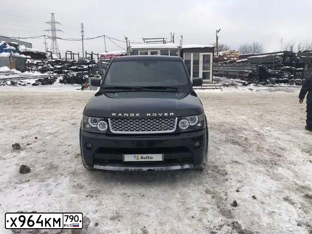 Фото автомобиля LAND ROVER RANGE ROVER, 2006 — госномер Х964КМ790. Цвет: ЧЕРНЫЙ