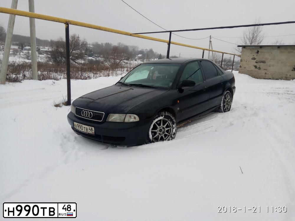 Фото автомобиля AUDI A4, 1996 — госномер У058УС71. Цвет: ЧЕРНЫЙ