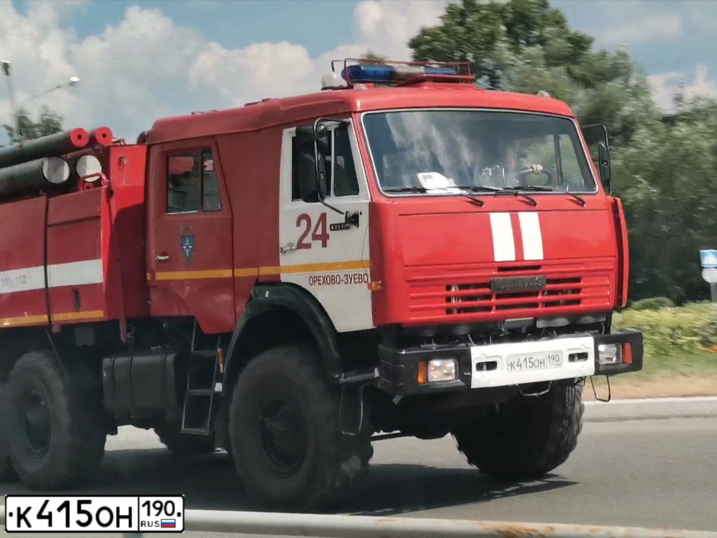 Фото автомобиля KAMAZ 43118 /6X6/, 2011 — госномер К415ОН190. Цвет: Р50574-2002