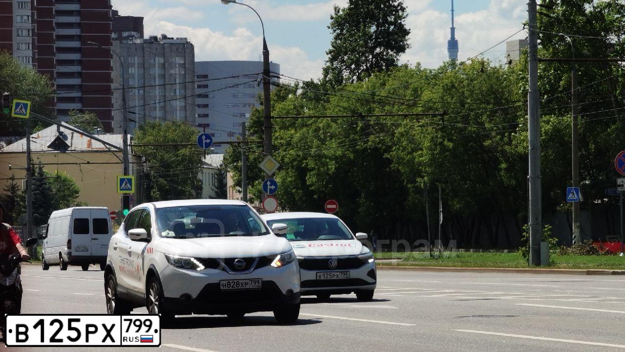 Фото автомобиля VOLKSWAGEN POLO, 2020 — госномер В125РХ799. Цвет: Белый