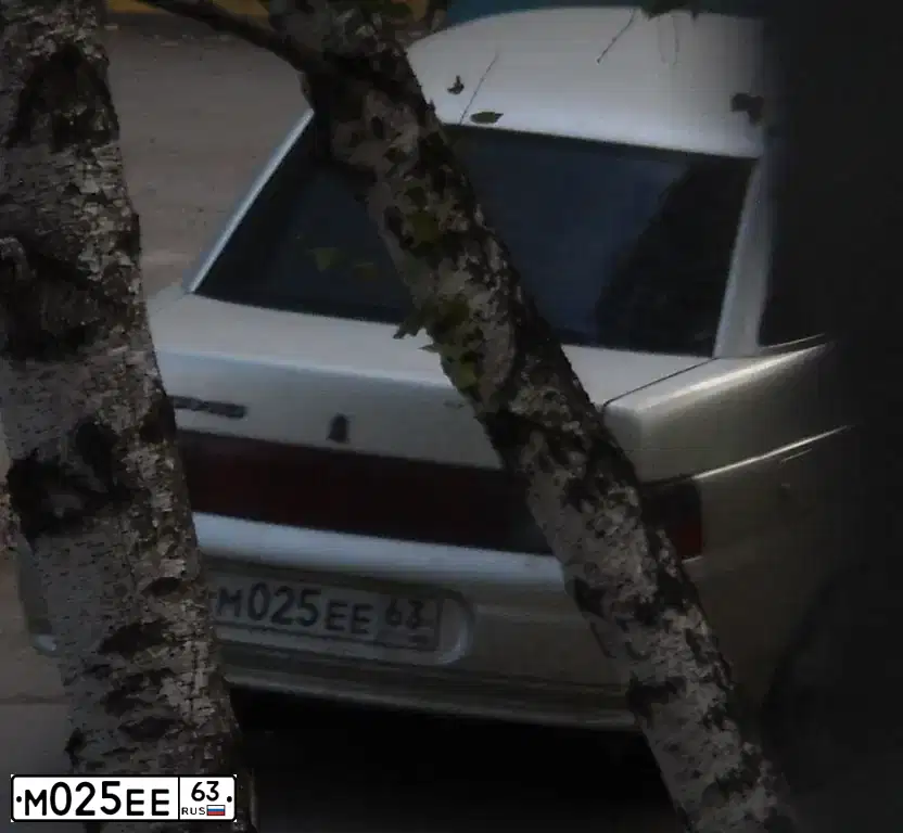 Фото автомобиля LADA 2110, 2005 — госномер М025ЕЕ63. Цвет: СЕРЕБРИСТО-БЕЖЕВЫЙ