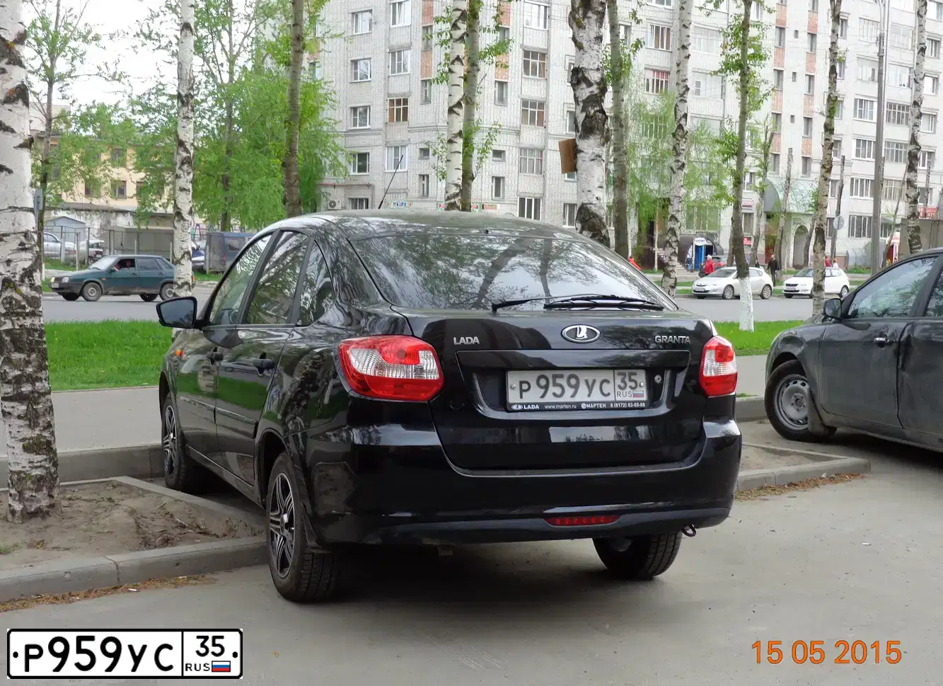 Фото автомобиля GAZ 3110 WOLGA, 1998 — госномер Р959УС35. Цвет: БАКЛАЖАН