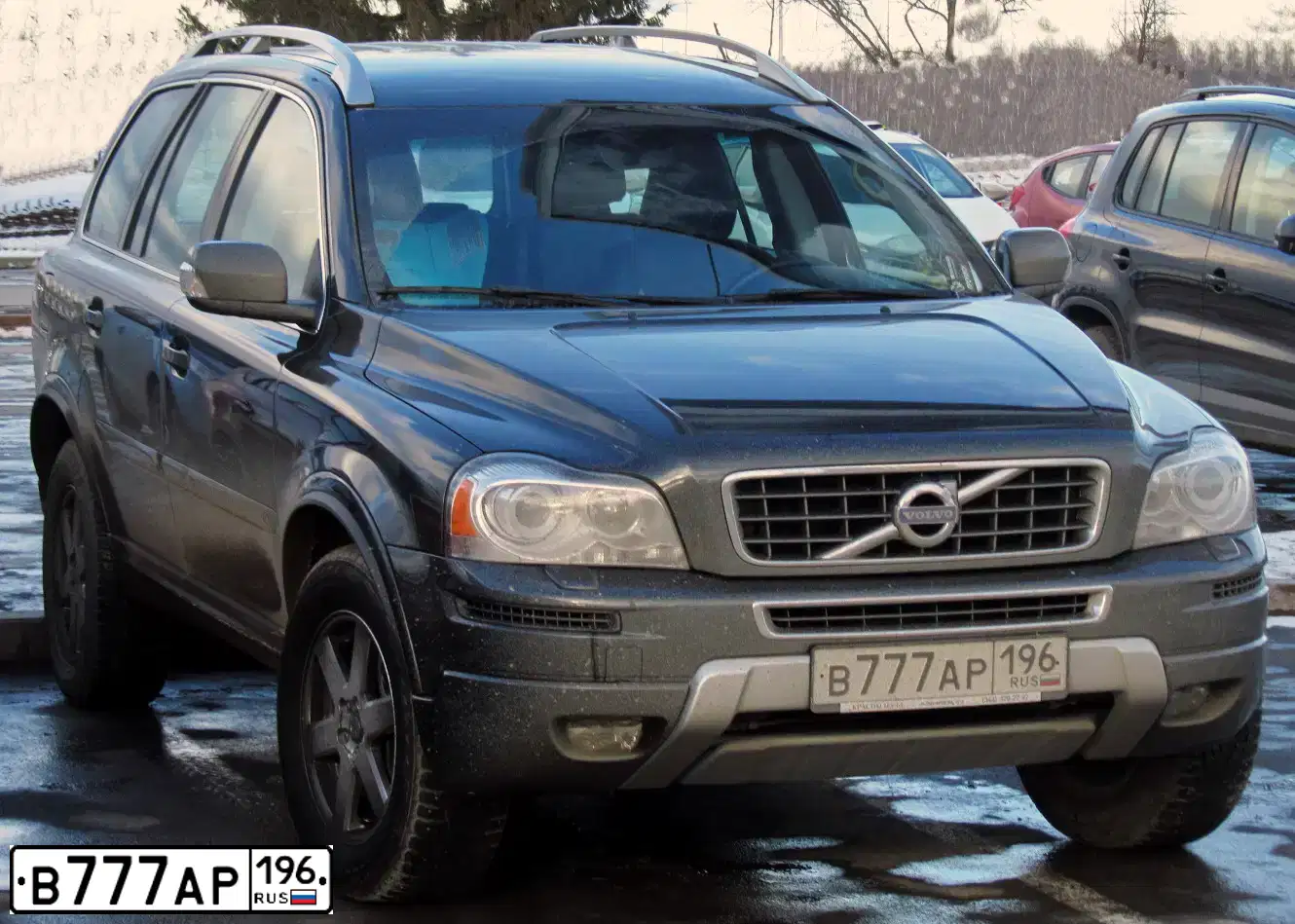 Фото автомобиля BMW X5, 2013 — госномер В777АР196. Цвет: Белый