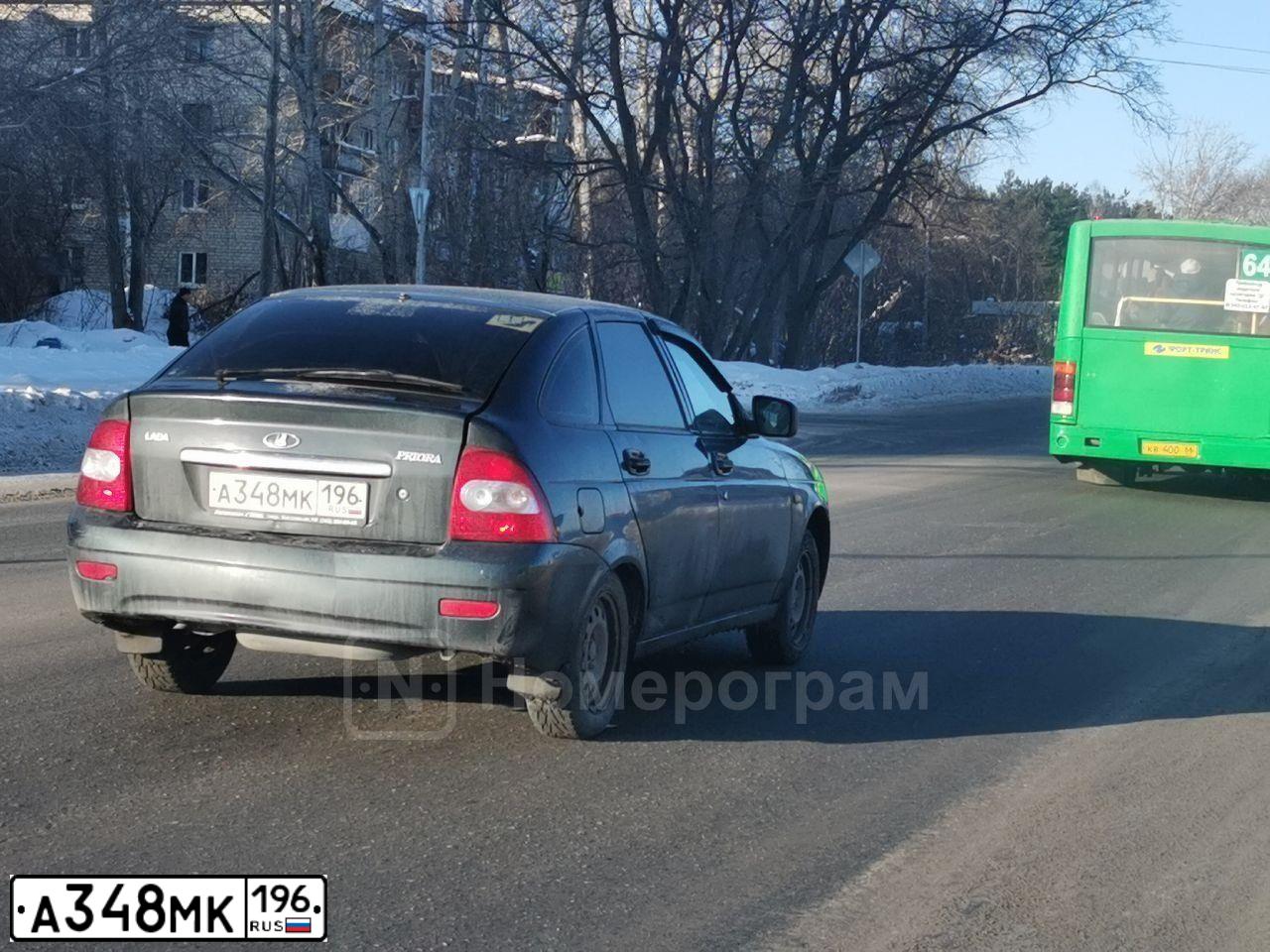 Фото автомобиля LADA 2172 PRIORA, 2013 — госномер А348МК196. Цвет: Сине-зеленый