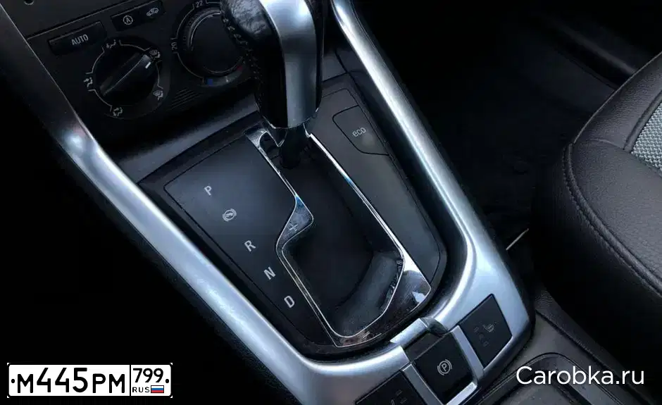 Фото автомобиля OPEL ANTARA, 2012 — госномер К646КК197. Цвет: ЧЕРНЫЙ