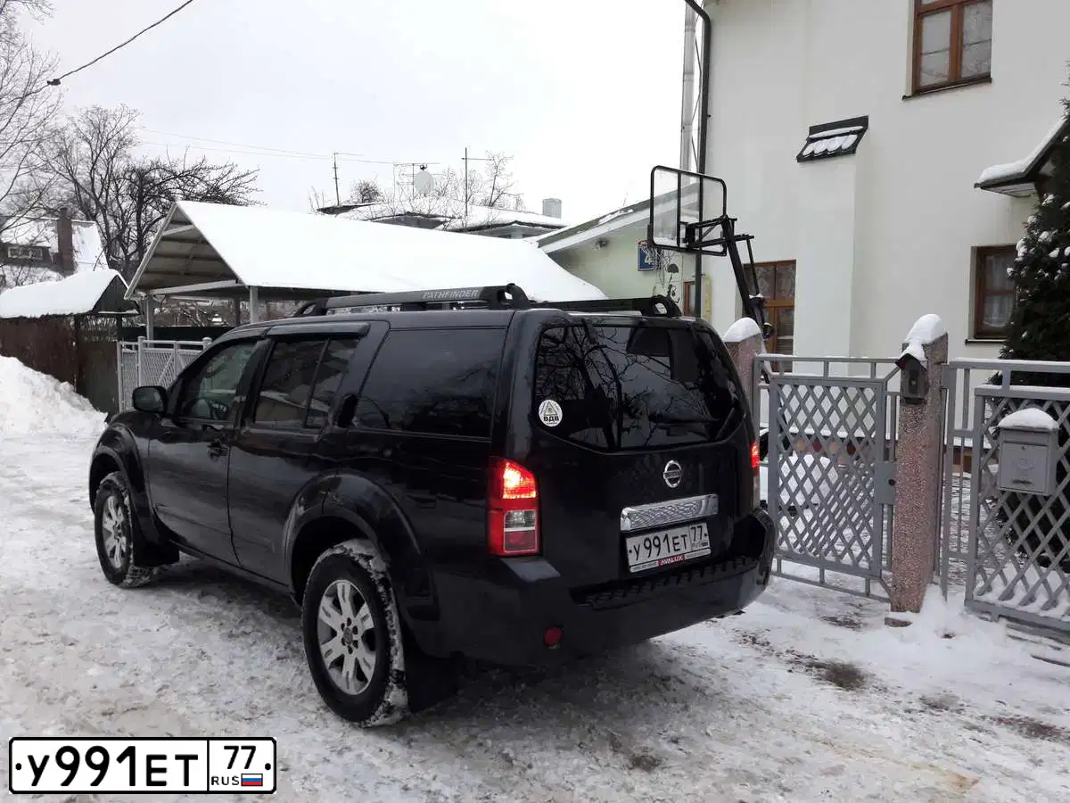 Фото автомобиля NISSAN PATHFINDER, 2007 — госномер А903КТ774. Цвет: ЧЕРНЫЙ