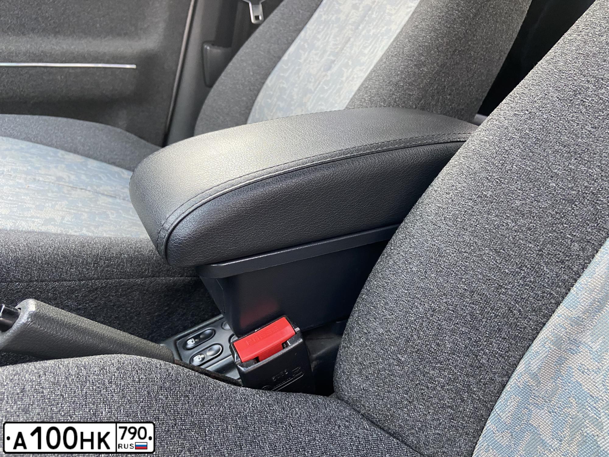 Фото автомобиля HONDA CIVIC, 1996 — госномер О350ТХ790. Цвет: ЗЕЛЕНЫЙ
