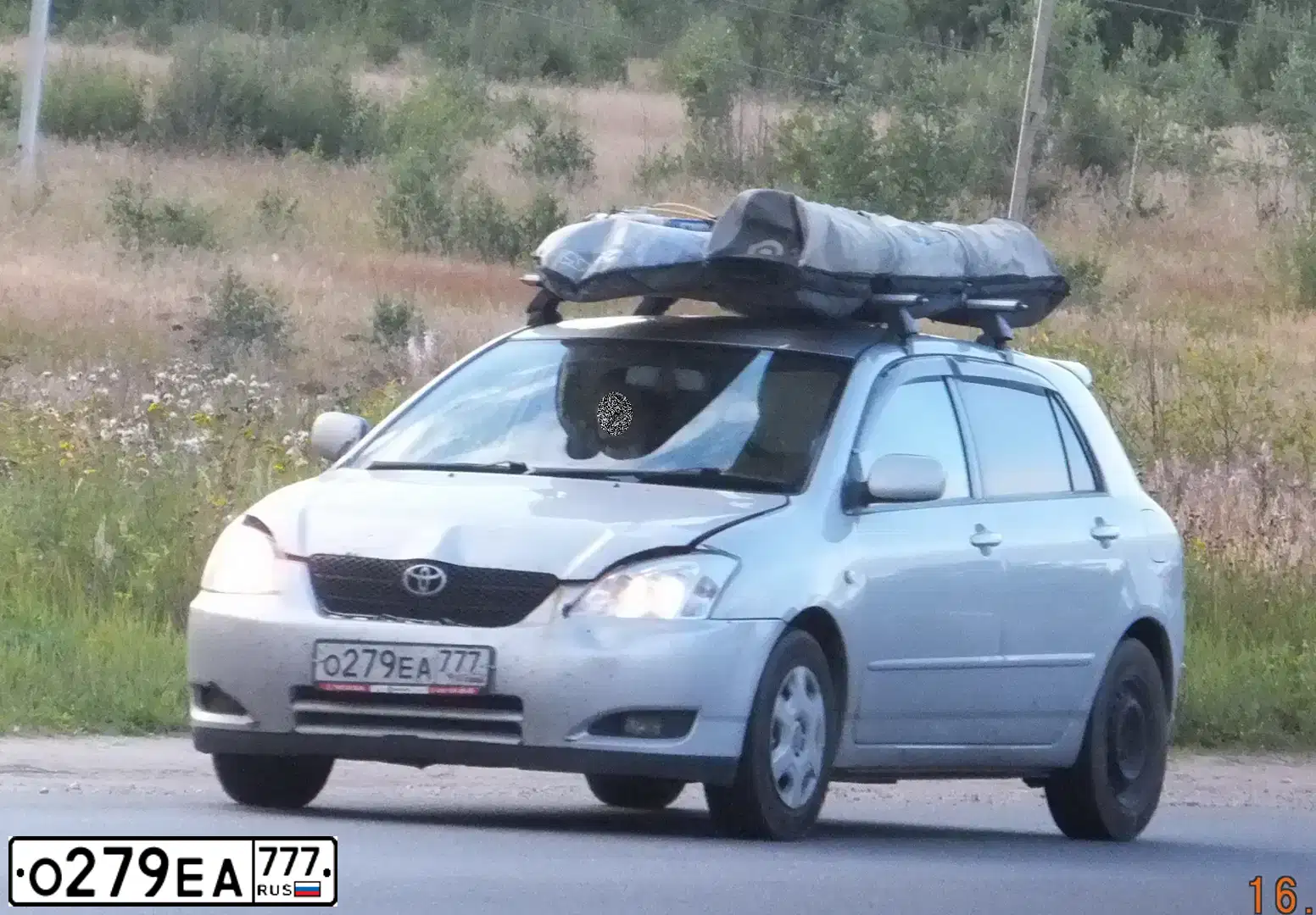 Фото автомобиля TOYOTA COROLLA, 2003 — госномер М751ТТ124