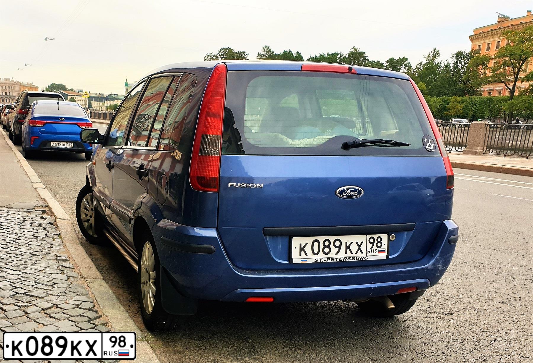 Фото автомобиля FORD FUSION, 2005 — госномер О643АЕ134. Цвет: СИНИЙ