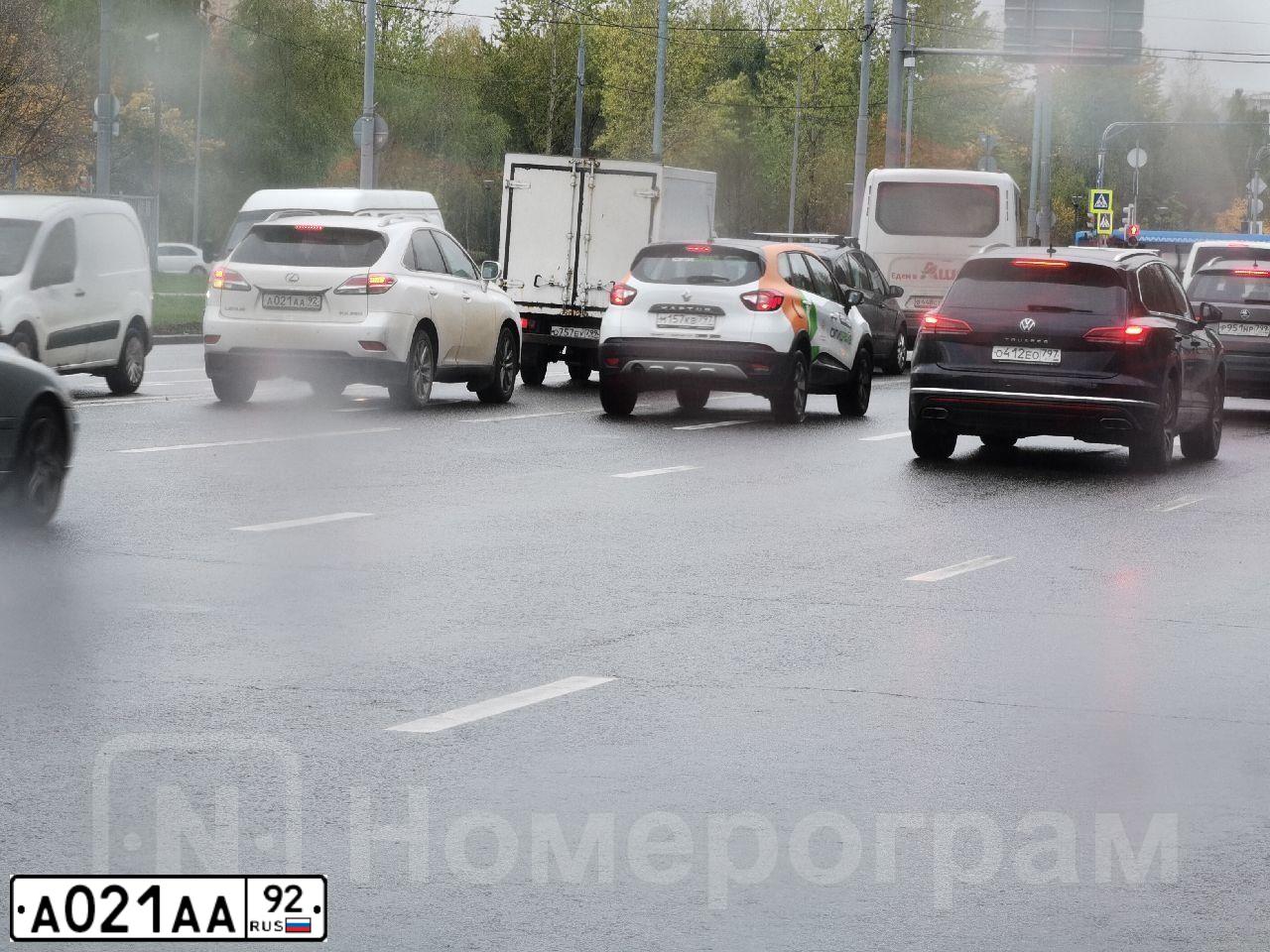 Фото автомобиля LEXUS RX, 2014 — госномер А021АА92. Цвет: Белый