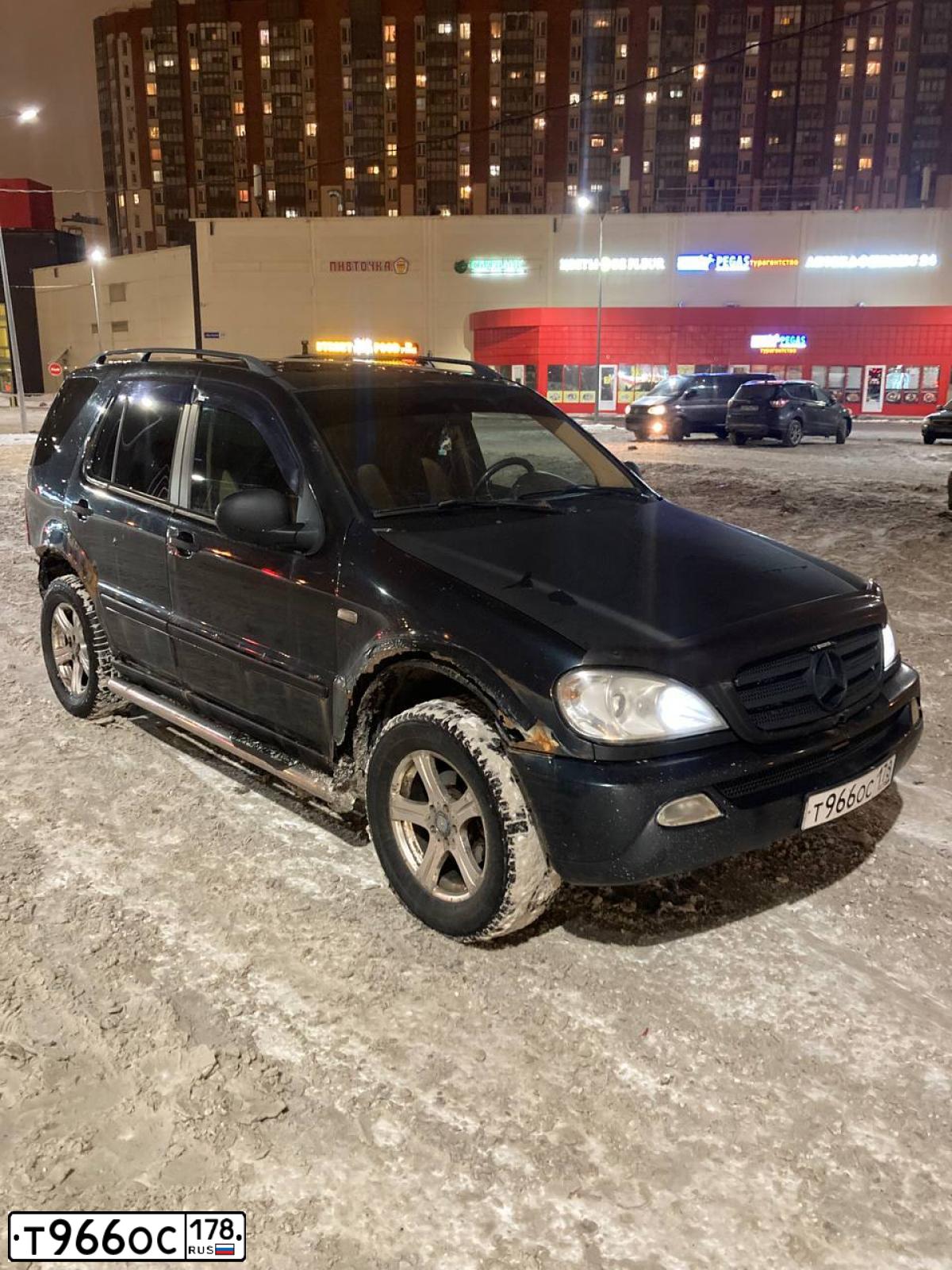 Фото автомобиля MERCEDES M-KLASSE, 1999 — госномер М050СА702. Цвет: ТЕМНО СИНИЙ