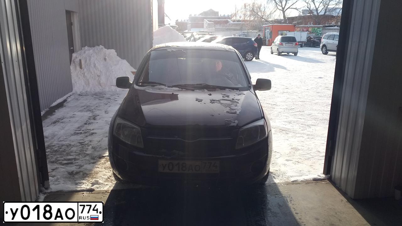 Фото автомобиля LADA GRANTA, 2011 — госномер Т575ЕМ774