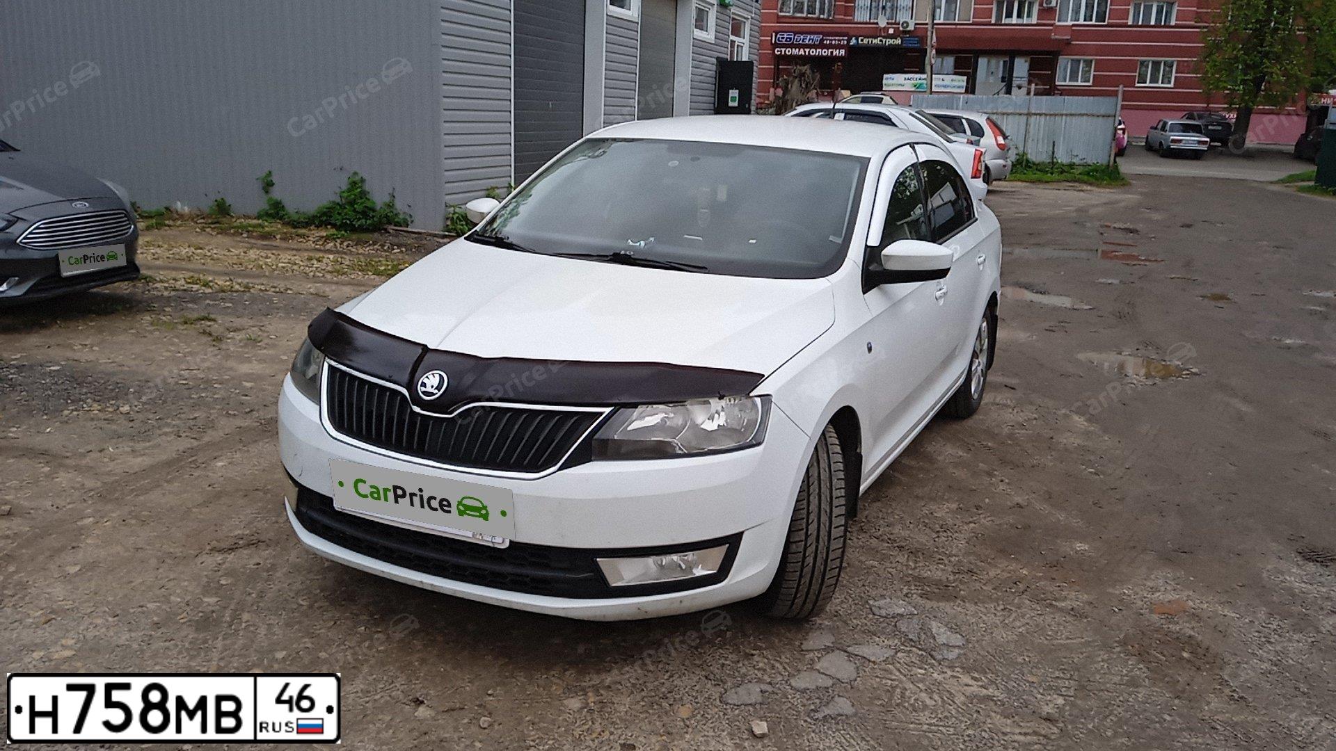 Фото автомобиля SKODA RAPID, 2014 — госномер Р839НУ46. Цвет: Белый