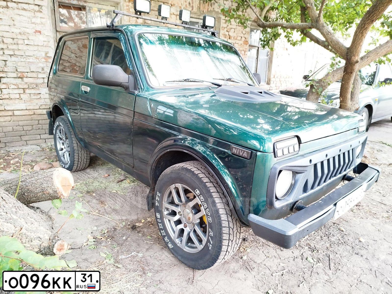 Фото автомобиля LADA 2121 NIVA, 1999 — госномер Х694КА50. Цвет: ЗЕЛЕНЫЙ МЕТАЛЛИК