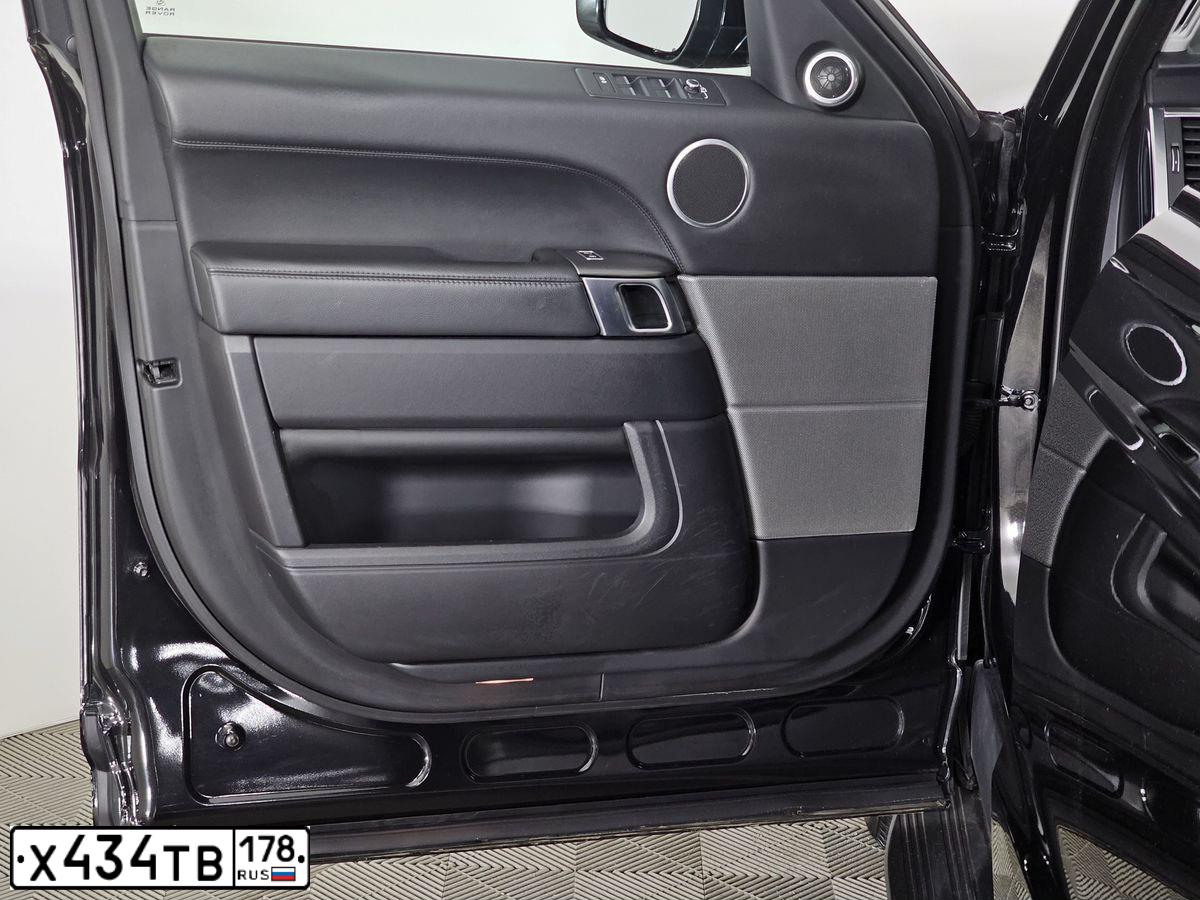 Фото автомобиля LANDROVER RANGE ROVER SPORT, 2017 — госномер О088ТХ198. Цвет: ЧЕРНЫЙ