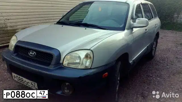 Фото автомобиля HYUNDAI SANTA FE, 2002 — госномер Р088ОС47. Цвет: СЕРЕБРИСТЫЙ