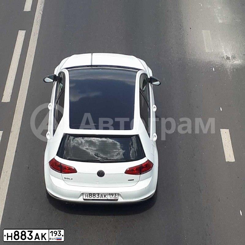 Фото автомобиля VOLKSWAGEN GOLF, 2015 — госномер Н883АК193. Цвет: БЕЛЫЙ
