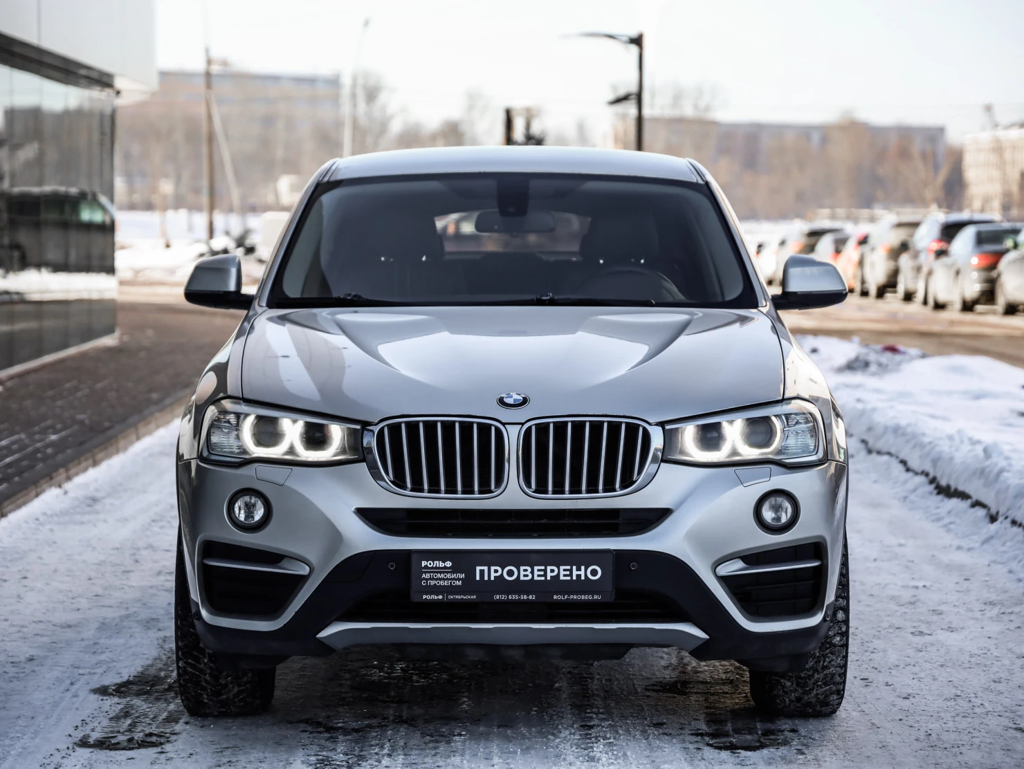 Фото автомобиля BMW X4, 2014 — госномер М500ММ78. Цвет: Серебристый