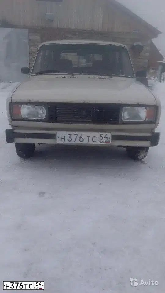 Фото автомобиля LADA 2104, 1995 — госномер Н376ТС54. Цвет: БЕЖЕВЫЙ