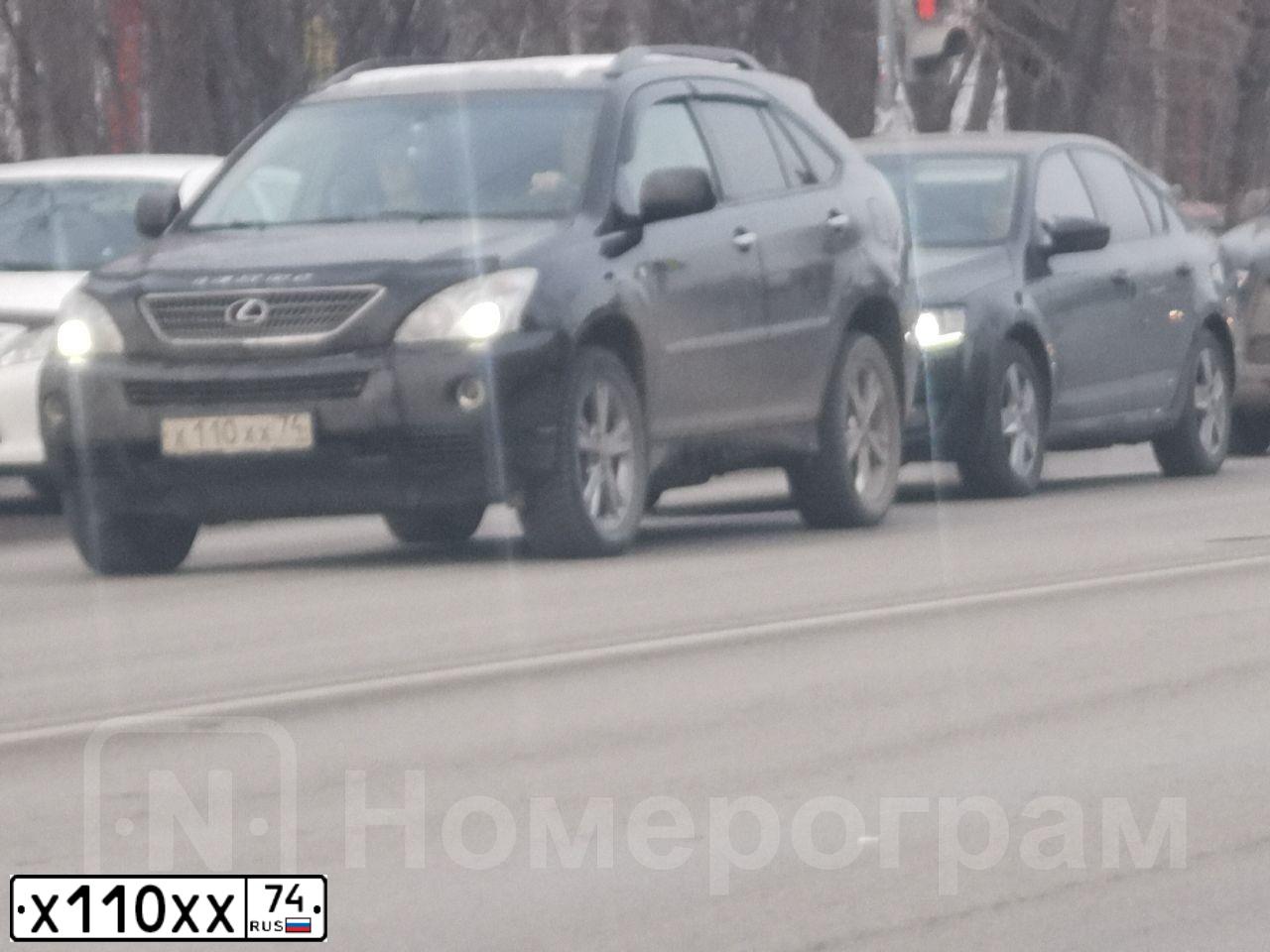 Фото автомобиля LEXUS S RX, 2008 — госномер В400АН122. Цвет: ЧЕРНЫЙ