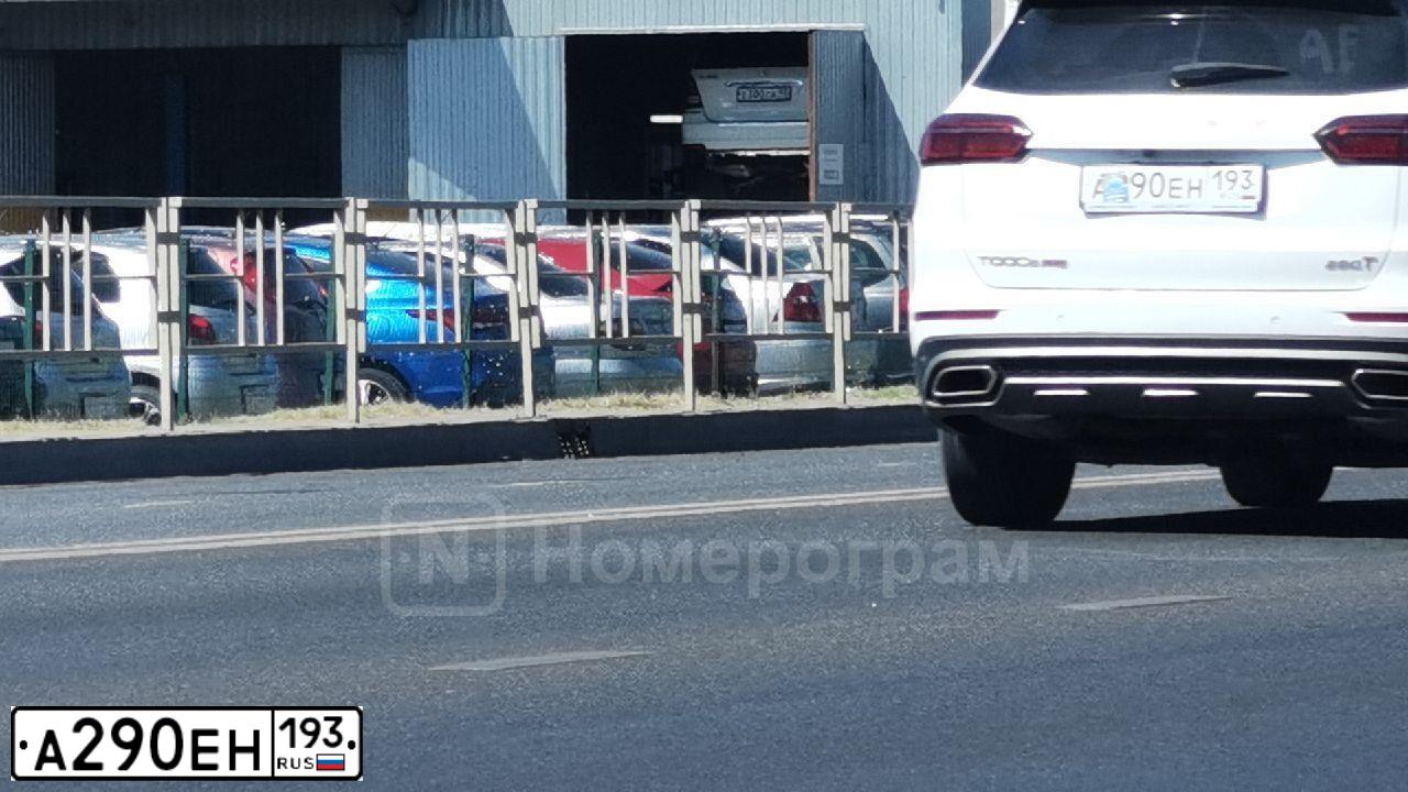 Фото автомобиля OPEL ASTRA, 2008 — госномер А290ЕН193. Цвет: СЕРЫЙ