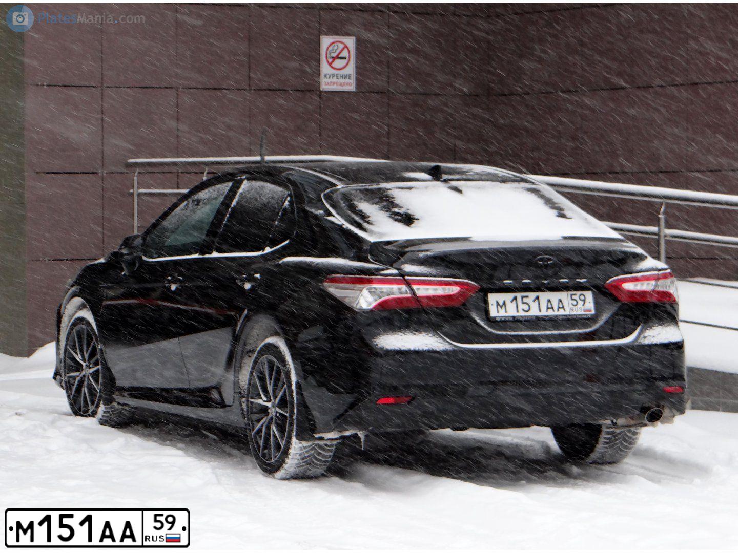 Фото автомобиля MERCEDES E-KLASSE, 2011 — госномер А013КЕ95. Цвет: ЧЕРНЫЙ