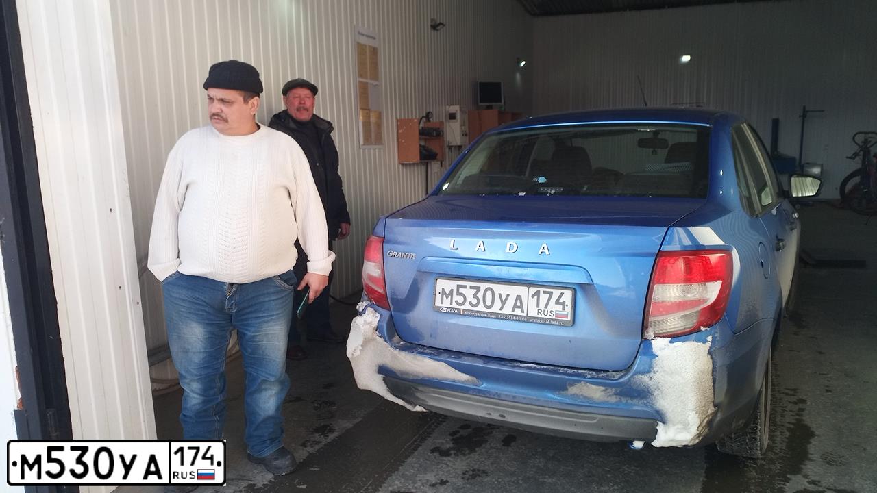 Фото автомобиля LADA VESTA, 2019 — госномер М530УА174. Цвет: ЧЕРНЫЙ