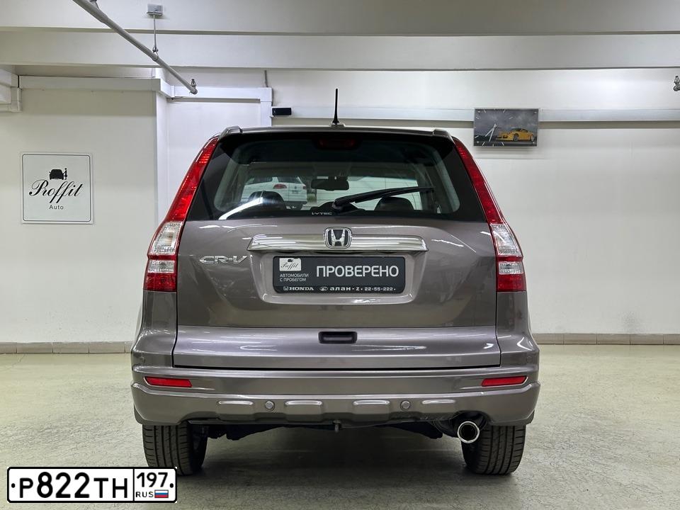 Фото автомобиля HONDA CR-V, 2012 — госномер Р822ТН197. Цвет: Серый