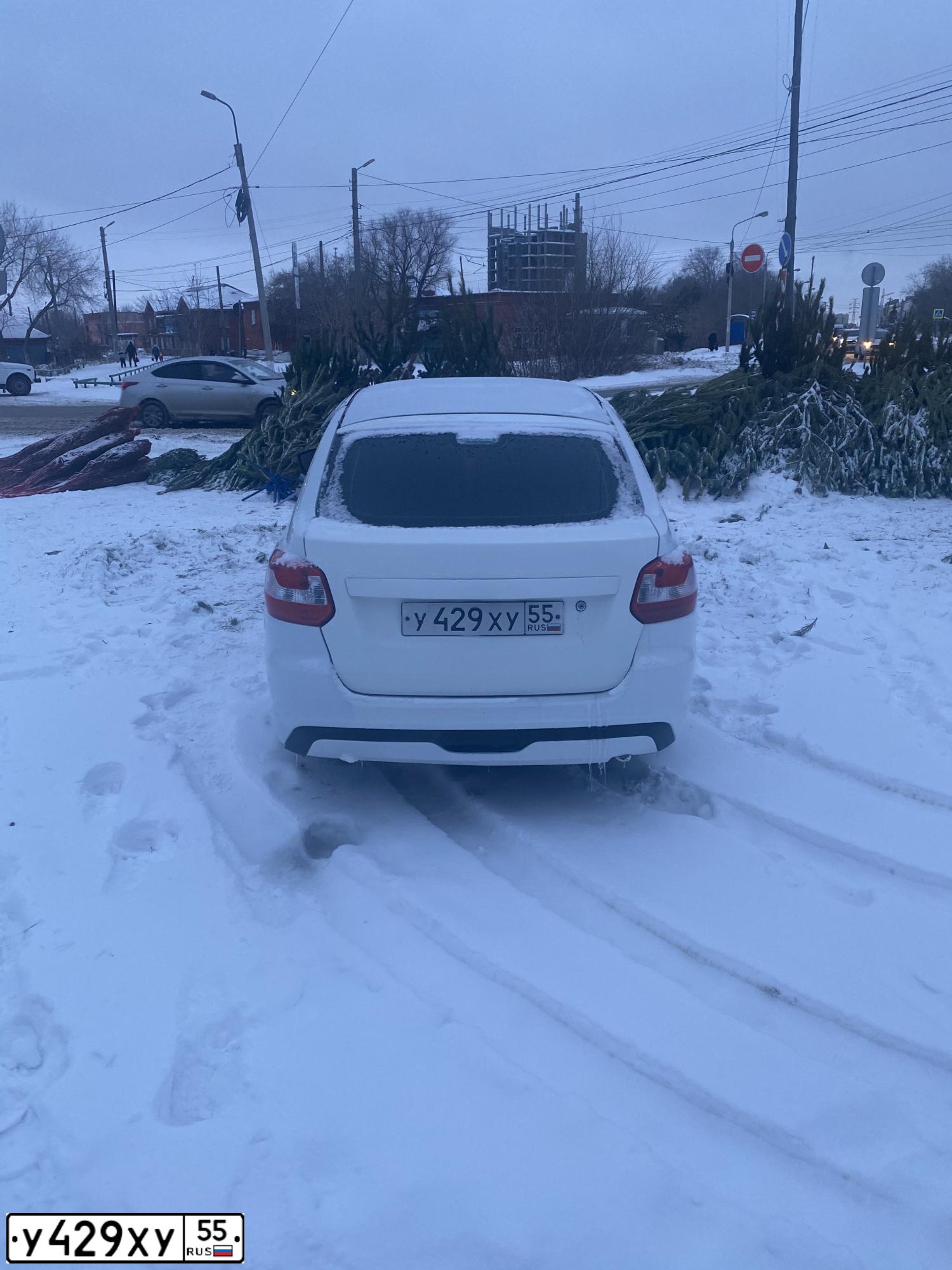 Фото автомобиля LADA GRANTA, 2016 — госномер А676ХХ155