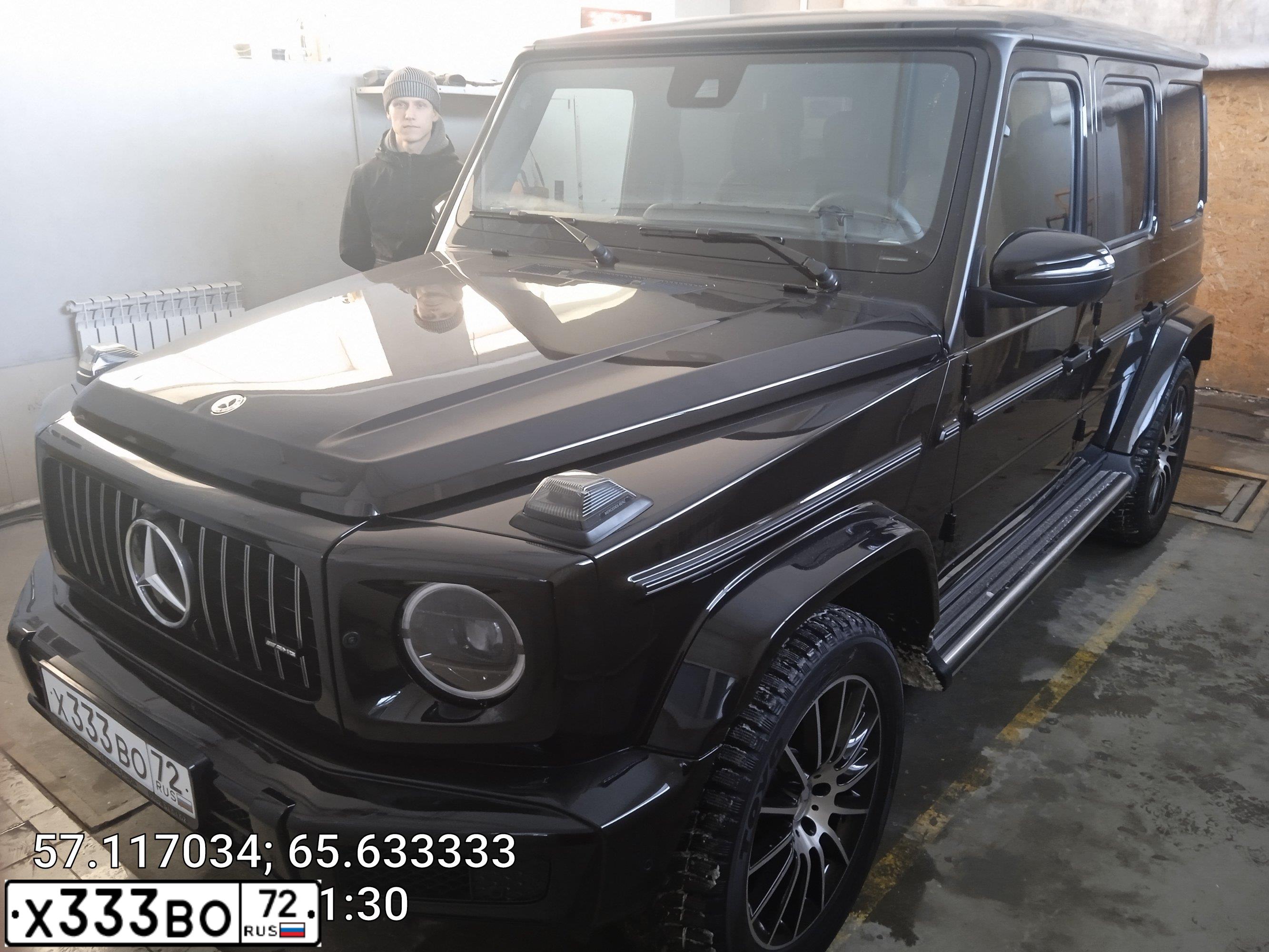 Фото автомобиля MERCEDES G-KLASSE, 2020 — госномер М111ХХ72. Цвет: ЧЕРНЫЙ