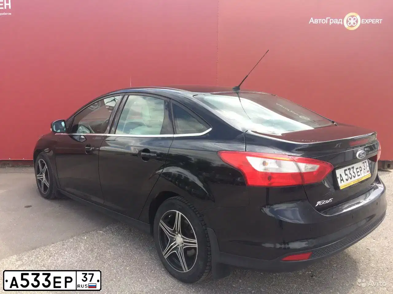 Фото автомобиля FORD FOCUS, 2012 — госномер А533ЕР37. Цвет: ЧЕРНЫЙ