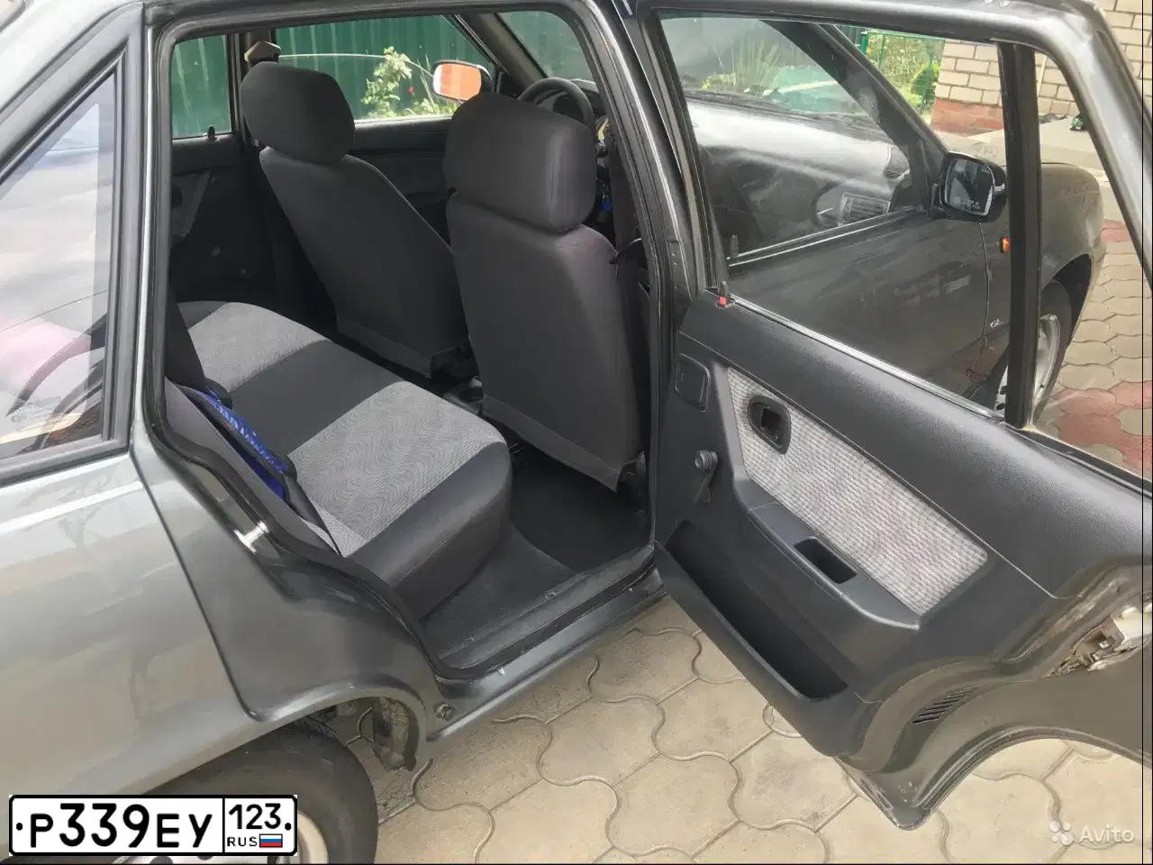 Фото автомобиля DAEWOO NEXIA, 2012 — госномер Н447СС193. Цвет: СВЕТЛО-СЕРЫЙ