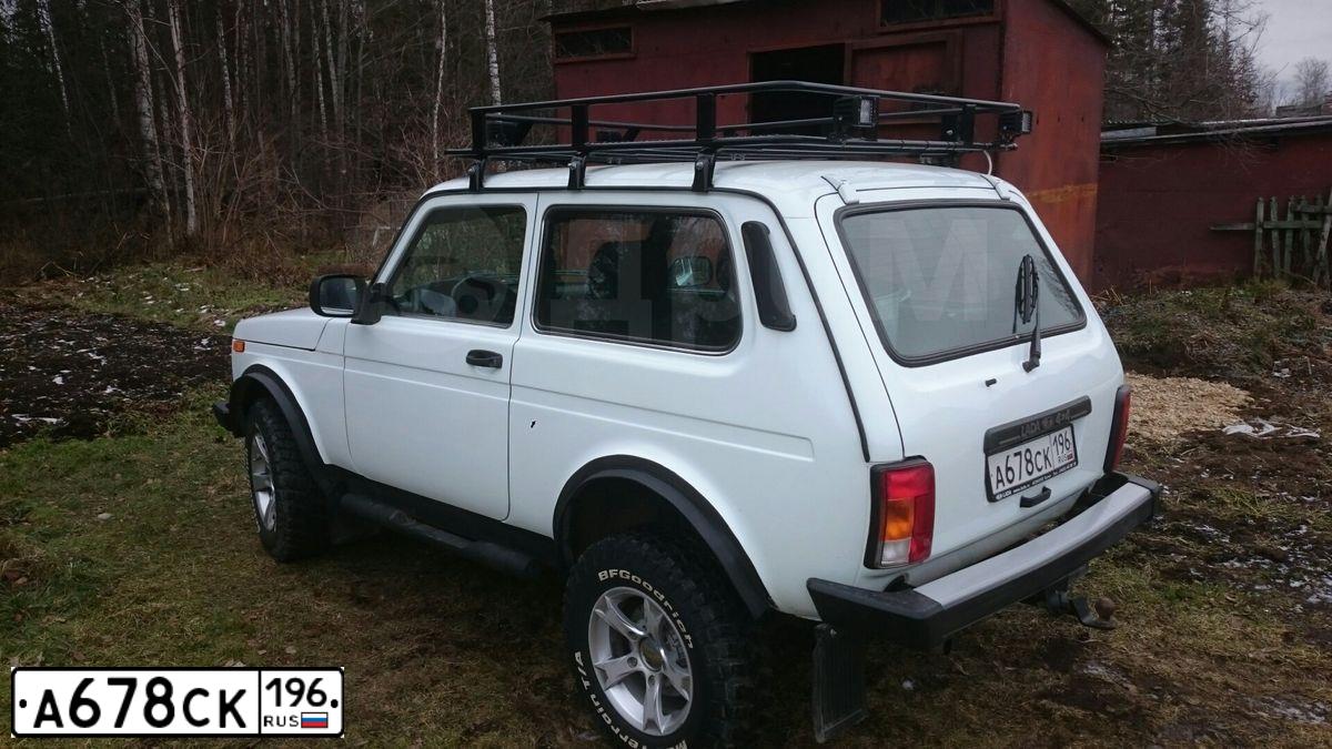 Фото автомобиля LADA 2121 NIVA, 2014 — госномер А678СК196. Цвет: ЯРКО-БЕЛЫЙ