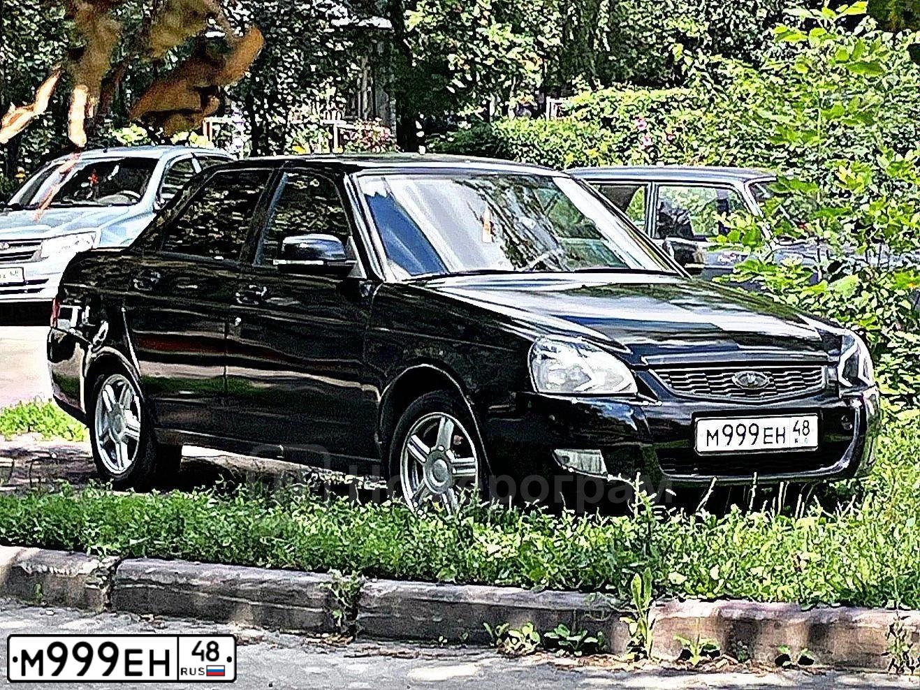 Фото автомобиля FORD FOCUS, 2007 — госномер М999ЕН48. Цвет: Темно-синий