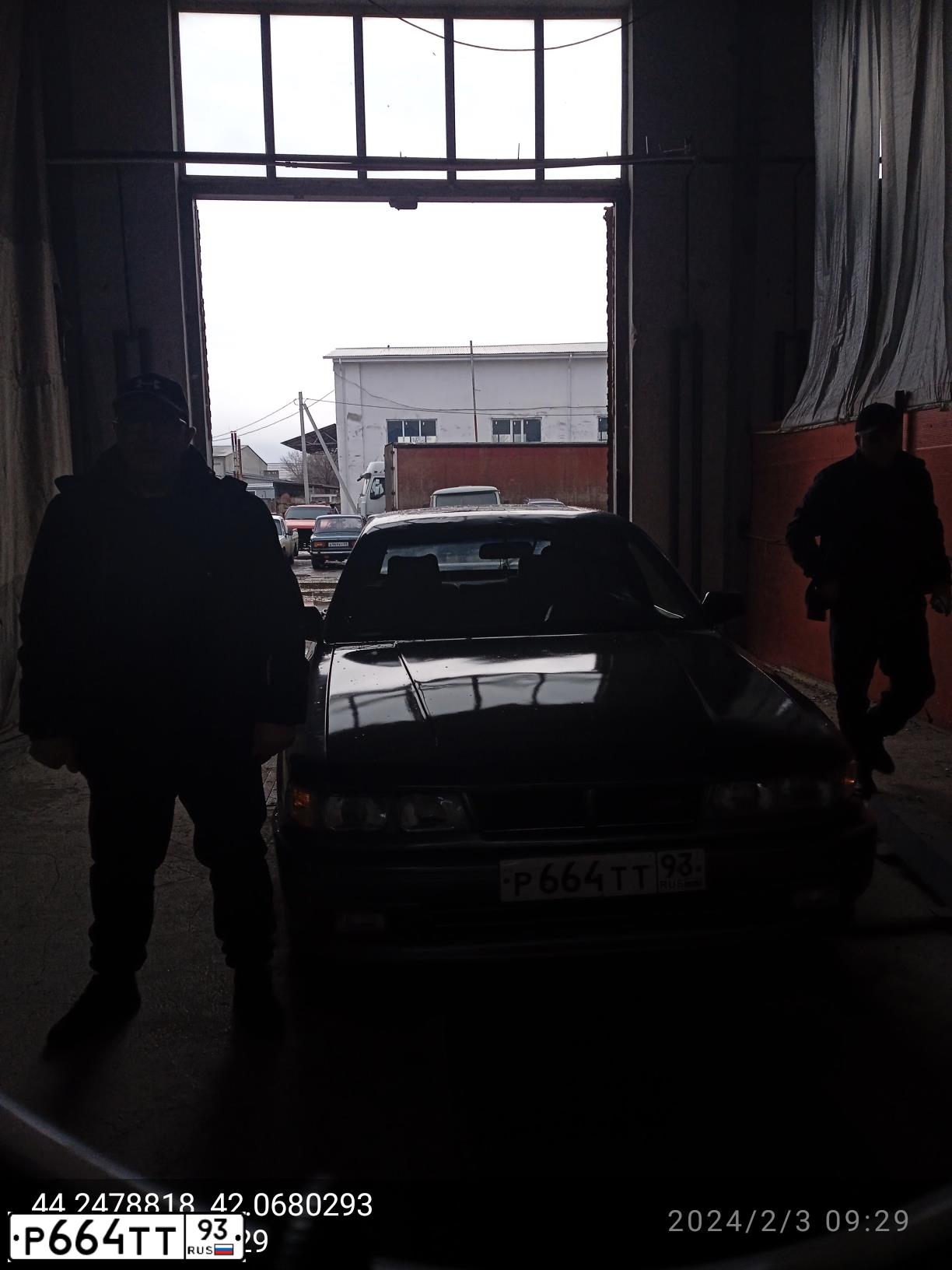 Фото автомобиля MITSUBISHI GALANT, 1989 — госномер В992ОС09