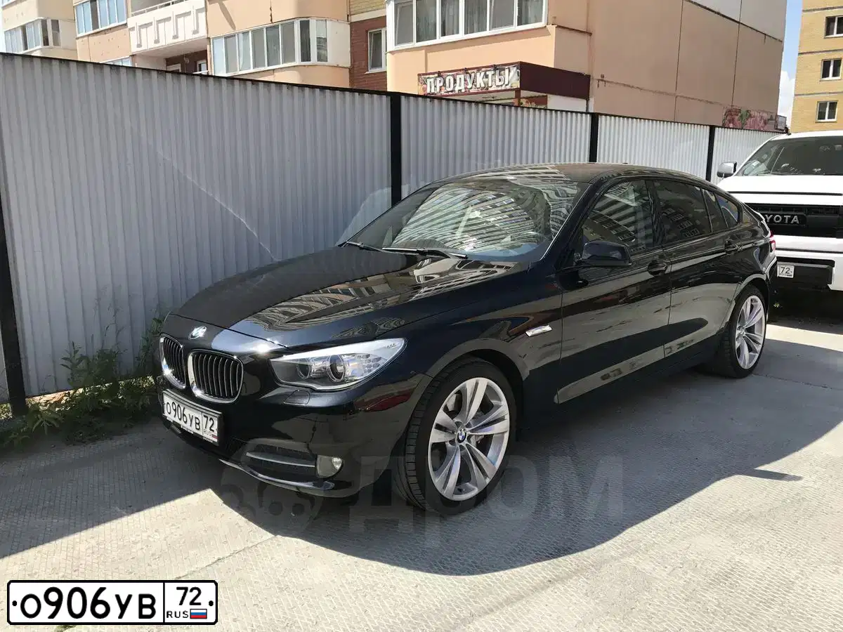 Фото автомобиля BMW SERIE 5 GT, 2011 — госномер О906УВ72. Цвет: ЧЕРНЫЙ