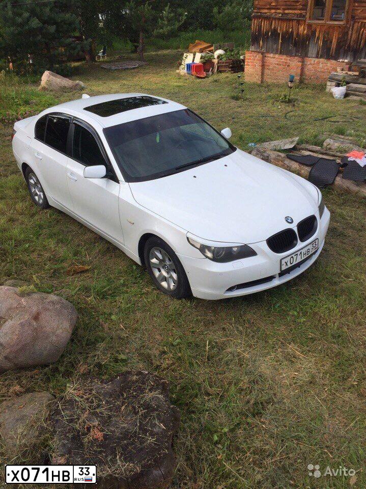 Фото автомобиля BMW SERIE 5, 2003 — госномер С005РН33. Цвет: Белый