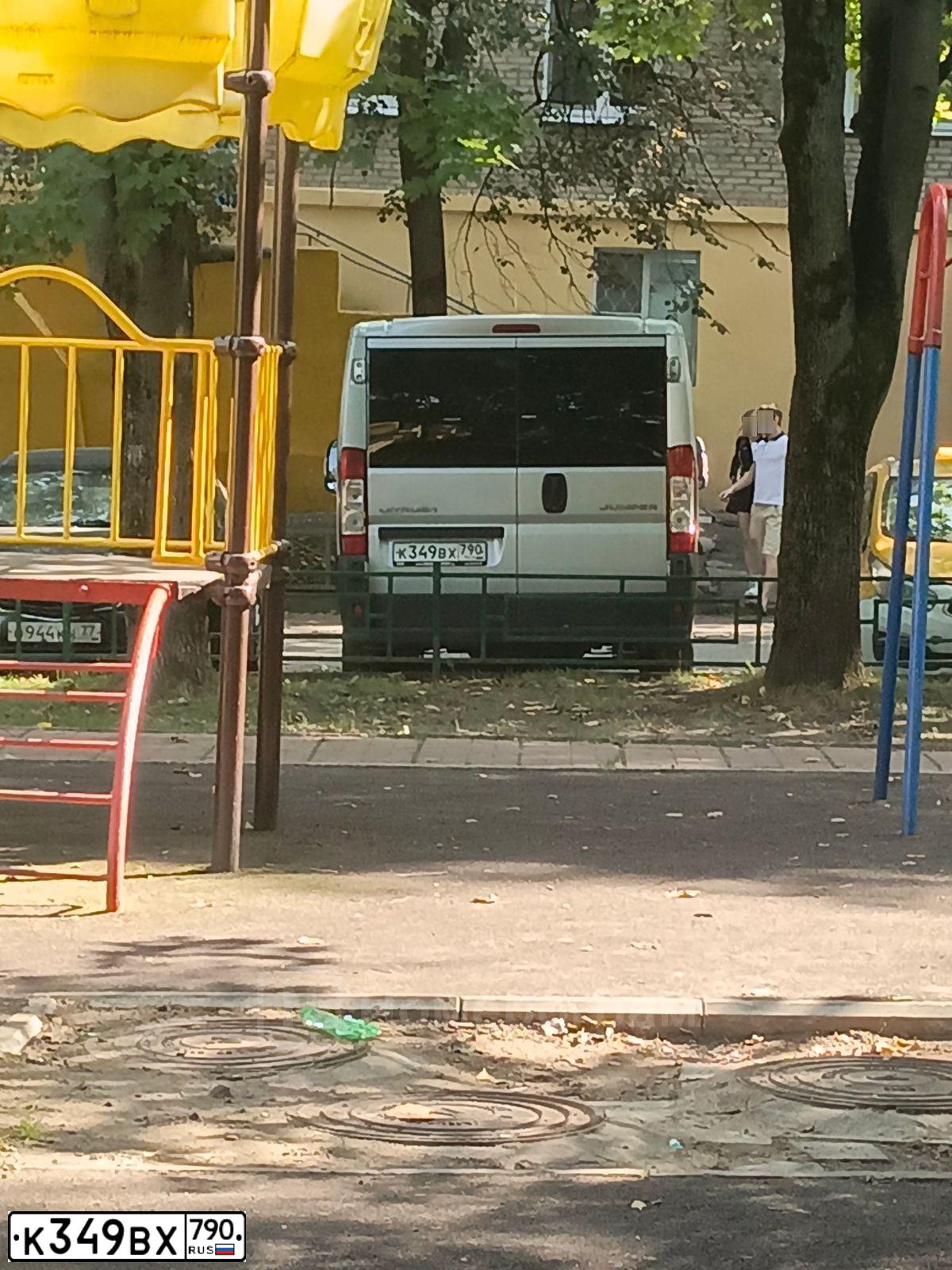 Фото автомобиля CITROEN JUMPER, 2012 — госномер К349ВХ790. Цвет: СЕРЕБРИСТЫЙ