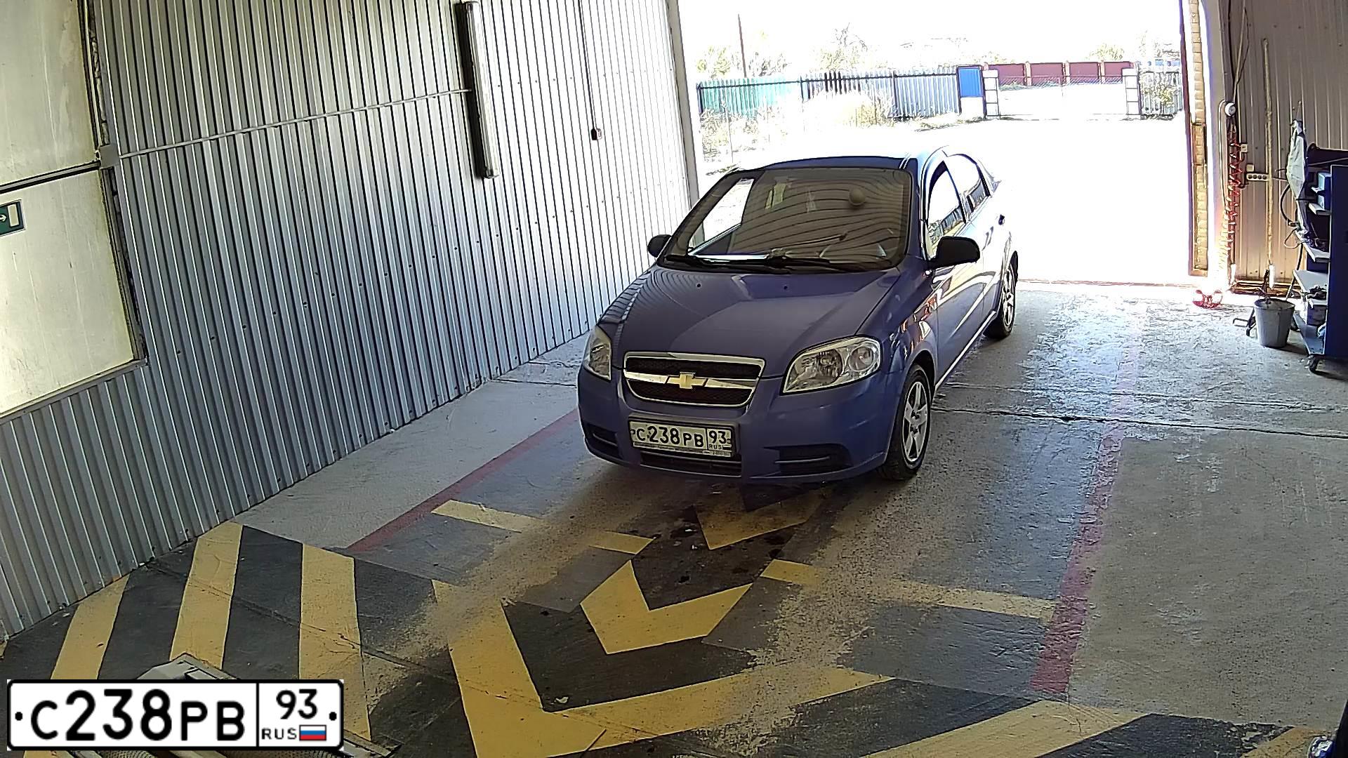 Фото автомобиля CHEVROLET AVEO, 2008 — госномер С238РВ93. Цвет: СИНИЙ