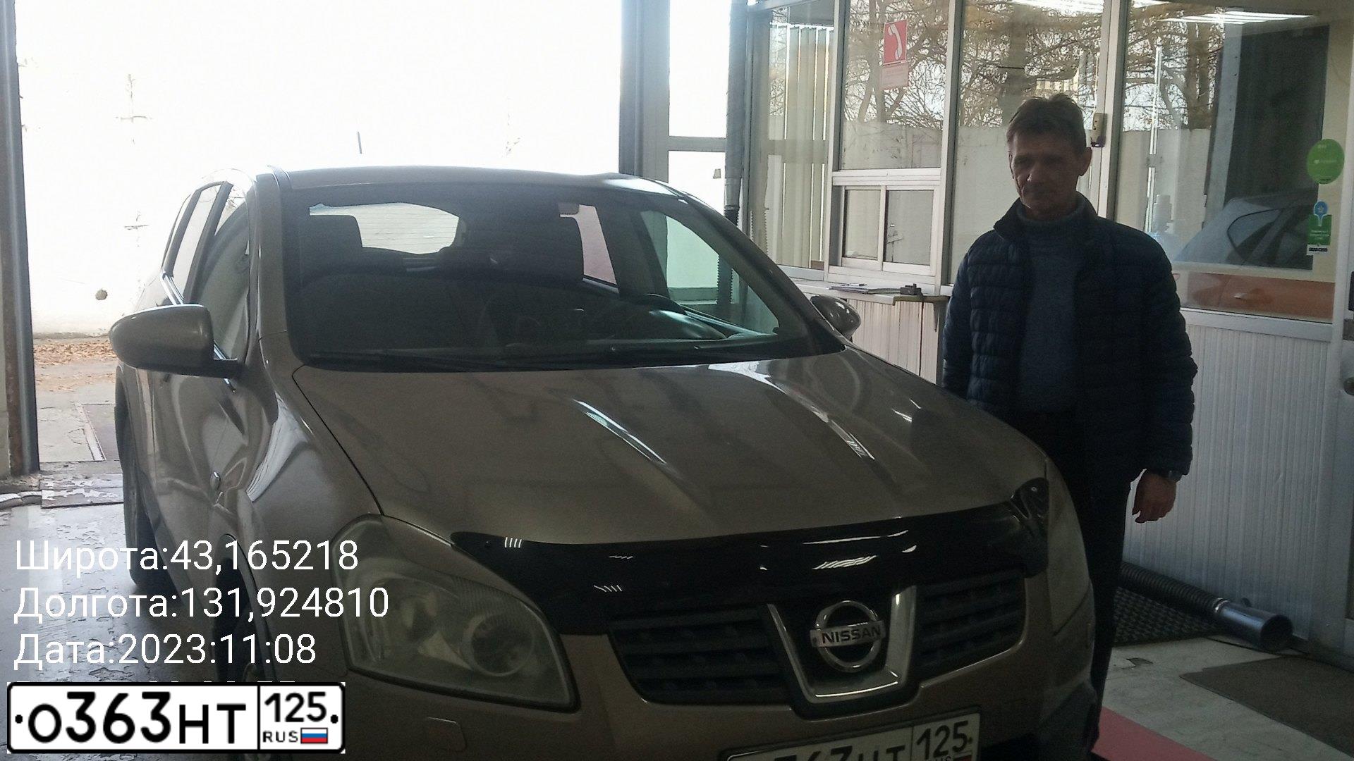 Фото автомобиля NISSAN QASHQAI, 2007 — госномер О363НТ125. Цвет: СВЕТЛО-КОРИЧНЕВЫЙ