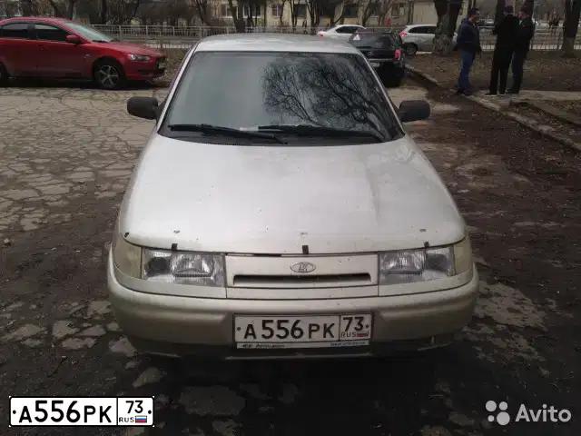 Фото автомобиля LADA 2112 LADA, 2006 — госномер К211АВ716. Цвет: СЕРЕБРИСТО-БЕЖЕВЫЙ
