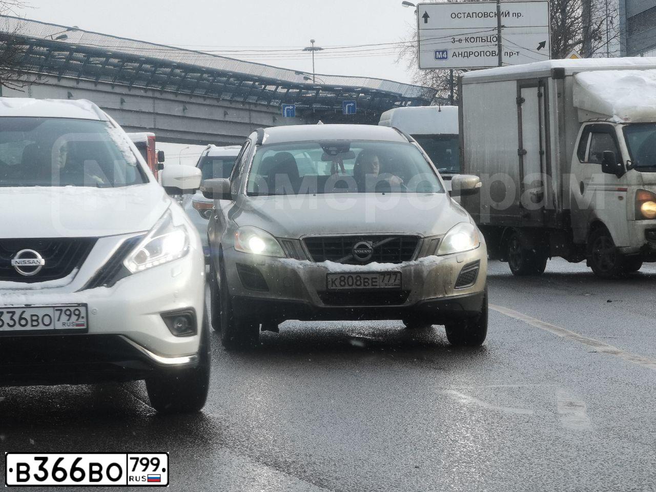 Фото автомобиля HYUNDAI SOLARIS, 2017 — госномер В360АА06. Цвет: Белый