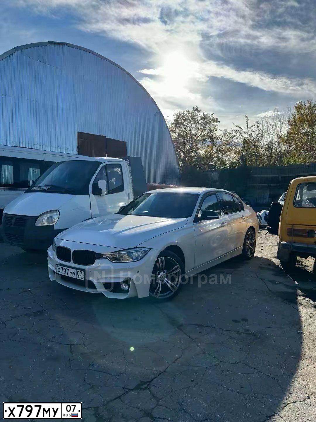 Фото автомобиля BMW W SERIE 3, 2013 — госномер Х797МУ07. Цвет: Белый