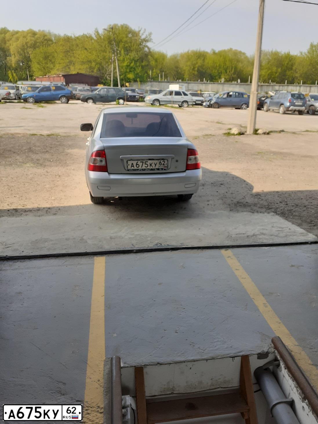 Фото автомобиля LADA 2170 PRIORA, 2007 — госномер А675КУ62. Цвет: СВЕТЛО-СЕРЕБРИСТЫЙ МЕТАЛЛ